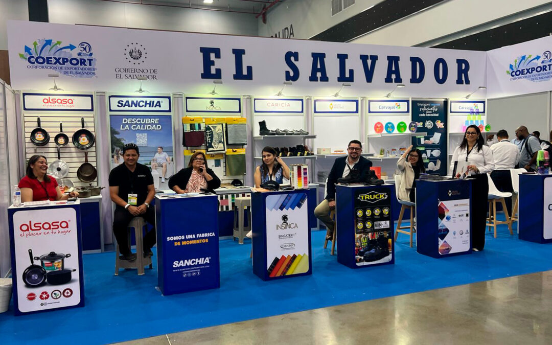 Caricia participa en EXPOCOMER 2025: impulsando el calzado salvadoreño en el comercio internacional